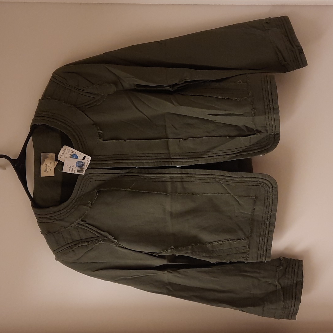 Nwt, Elizabeth And James Olive Green Raw Edge Jacket — image 3 of 8